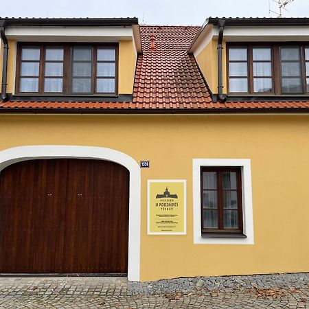 Penzion V Podzamci Třeboň Exterior foto